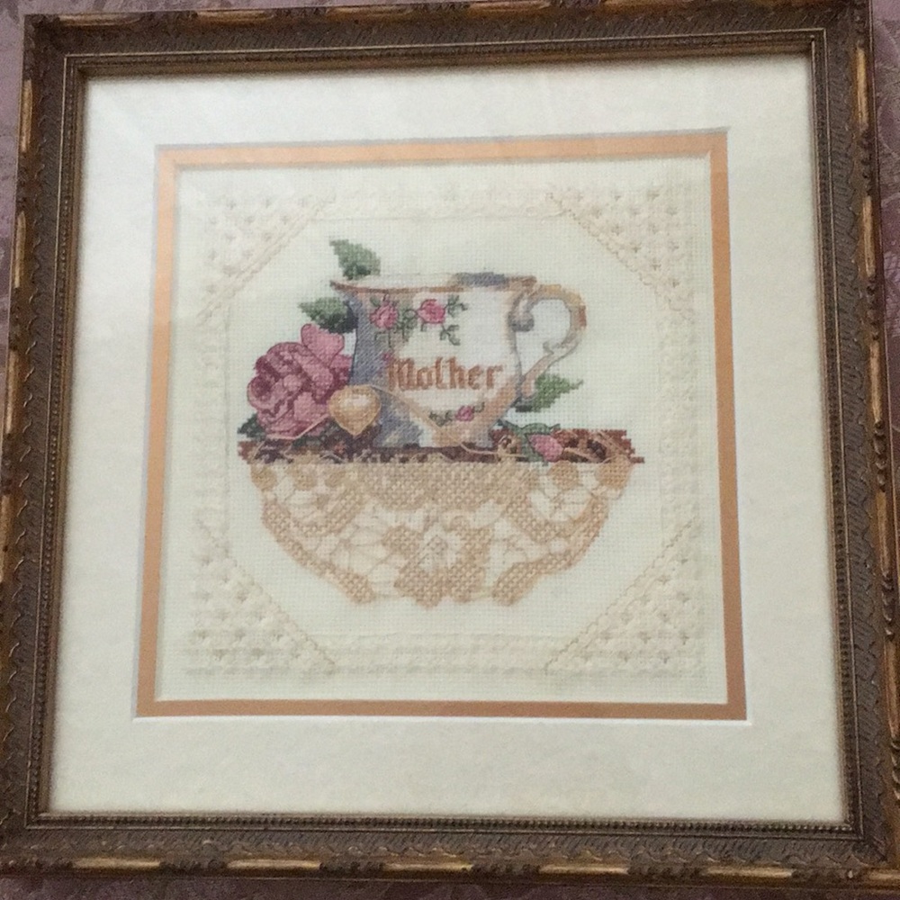 NEW hand sewn Mother tea cup professional frame